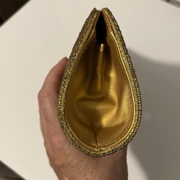 La Regale oval clutch purse evening bag cocktail bag gold with rhinestones - Picture 10 of 10